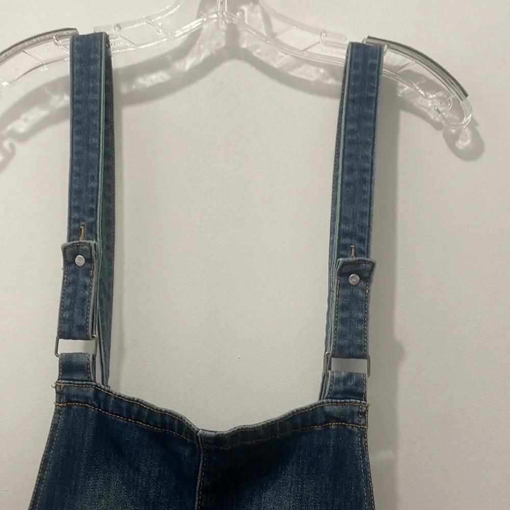 Levi’s shortalls in medium dark wash 1990’s style coverall s Medium